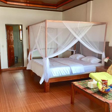 Toba Sunset Bed & Breakfast Tuk Tuk Ngoại thất bức ảnh
