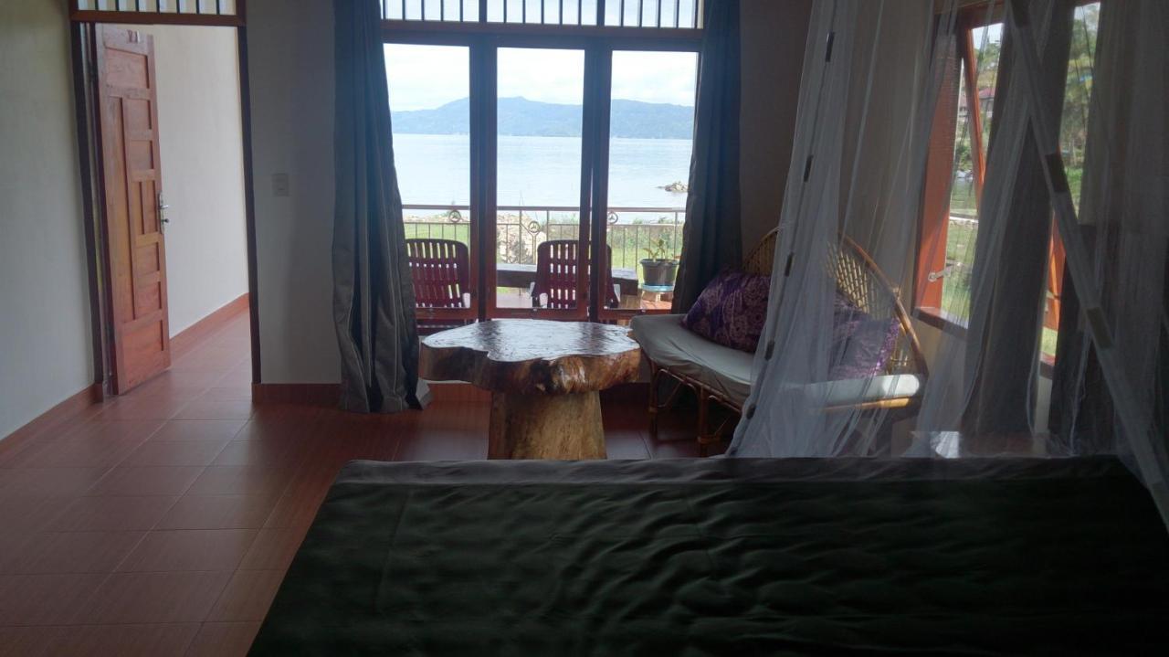 Toba Sunset Bed & Breakfast Tuk Tuk Ngoại thất bức ảnh
