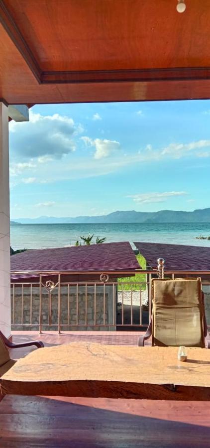 Toba Sunset Bed & Breakfast Tuk Tuk Ngoại thất bức ảnh