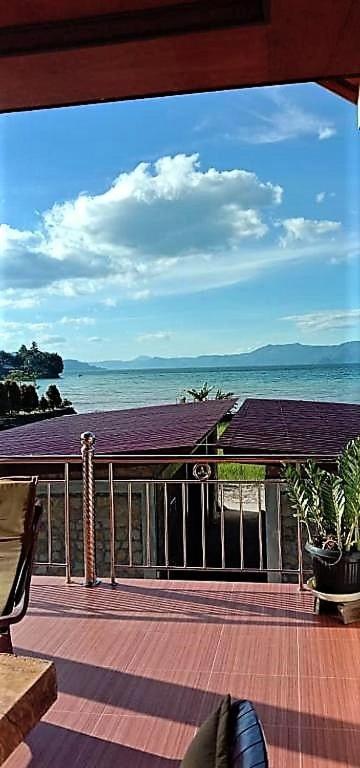 Toba Sunset Bed & Breakfast Tuk Tuk Ngoại thất bức ảnh