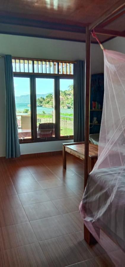Toba Sunset Bed & Breakfast Tuk Tuk Ngoại thất bức ảnh
