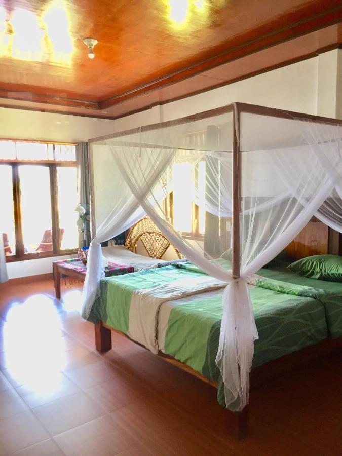 Toba Sunset Bed & Breakfast Tuk Tuk Ngoại thất bức ảnh